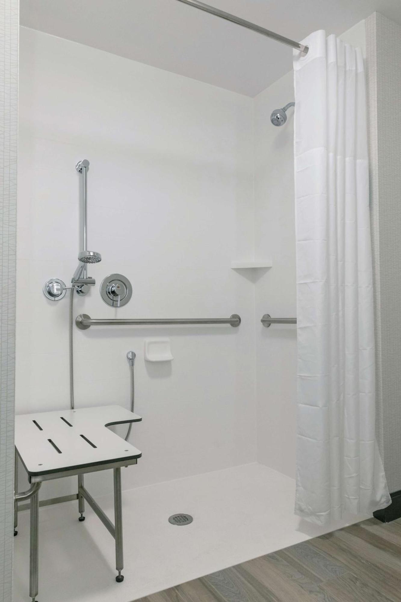 Hampton Inn Black Mountain Zewnętrze zdjęcie